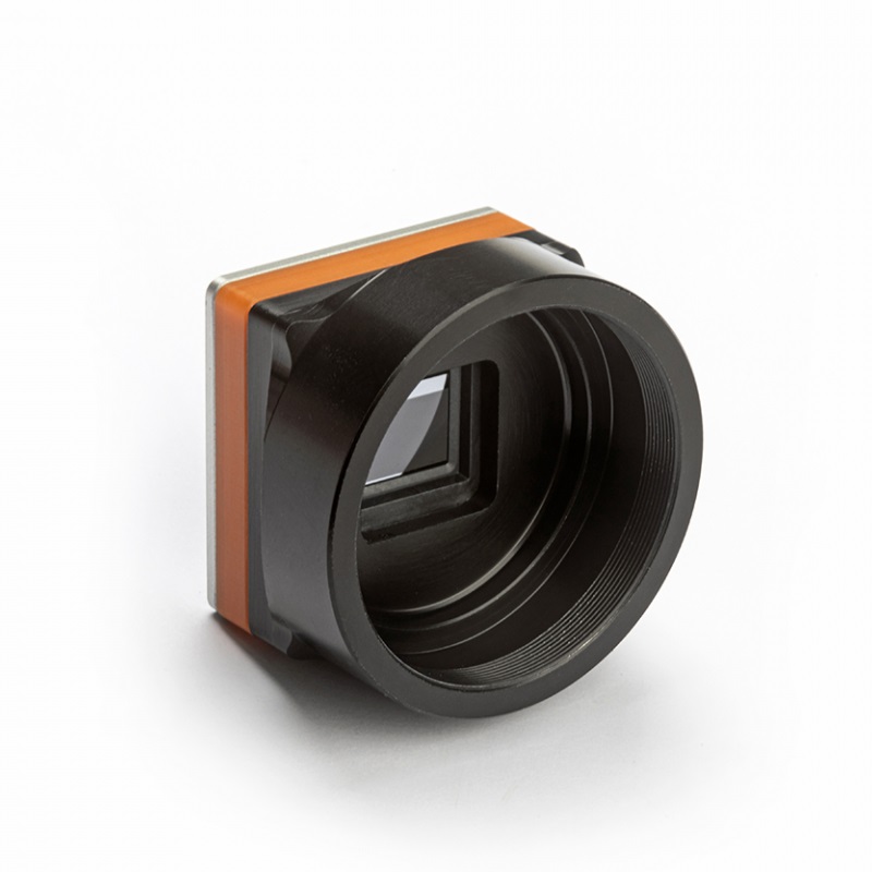 Новая серия сверхкомпактных камер Dione 640 CAM от Xenics NV